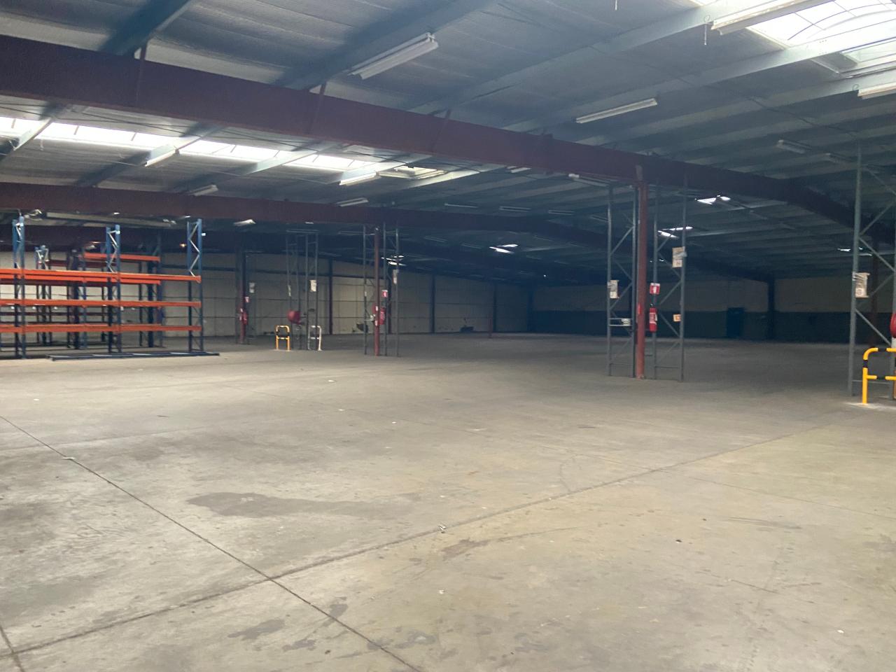 Local d'activité Saint-Quentin-Fallavier 2927m² Vente local d'activité Saint-Quentin-Fallavier Isère OVACT2534180 7